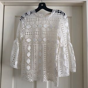 ELLISON medium lace bell sleeve eyelet blouse